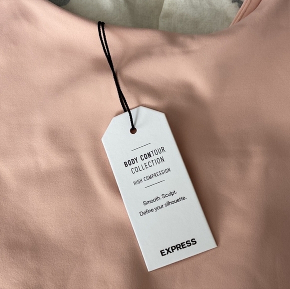 Express Body Contour Bodysuit - Picture 4 of 4